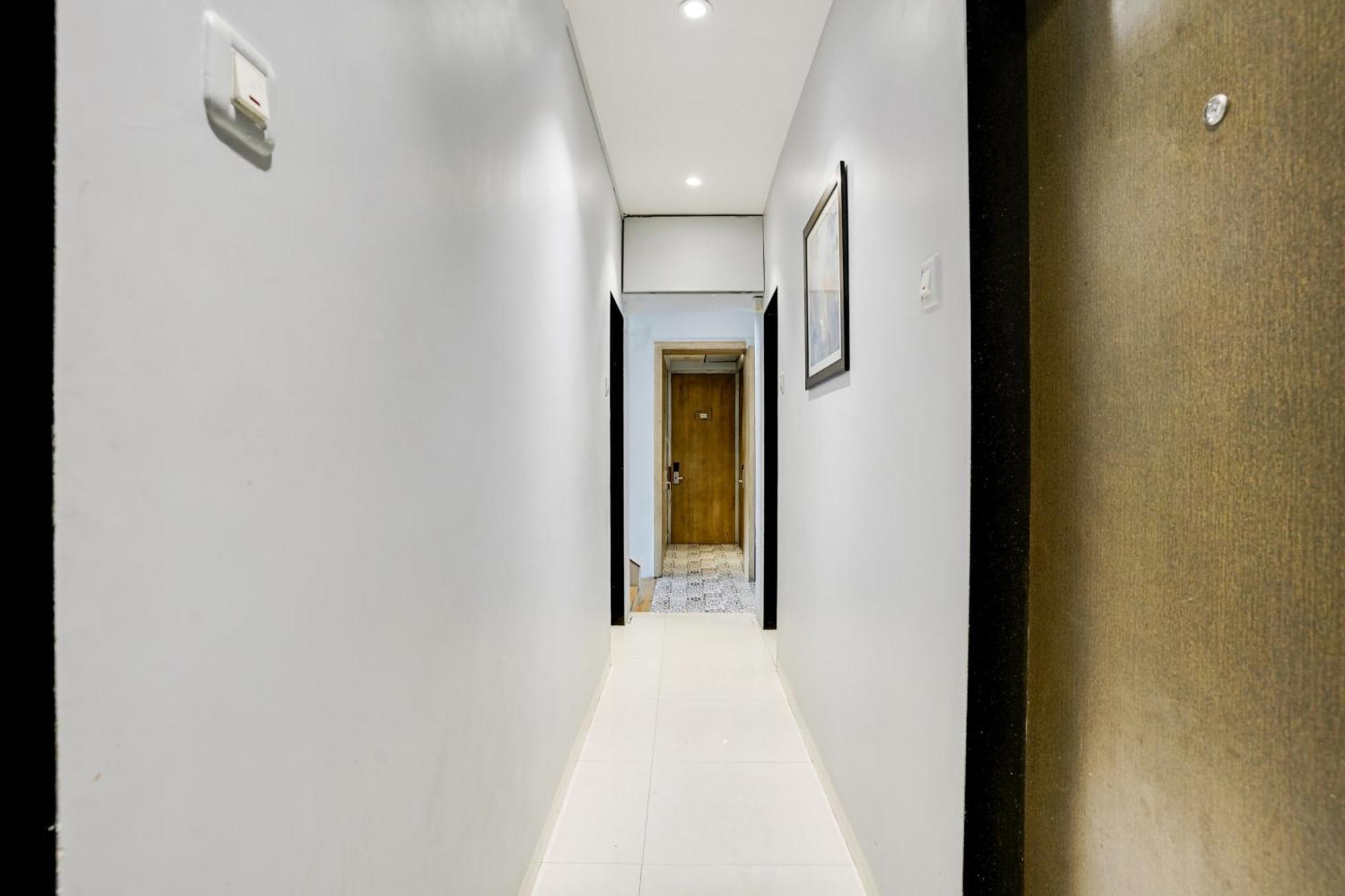 Collection O Andheri Near Airport Formerly We 4* Mumbai