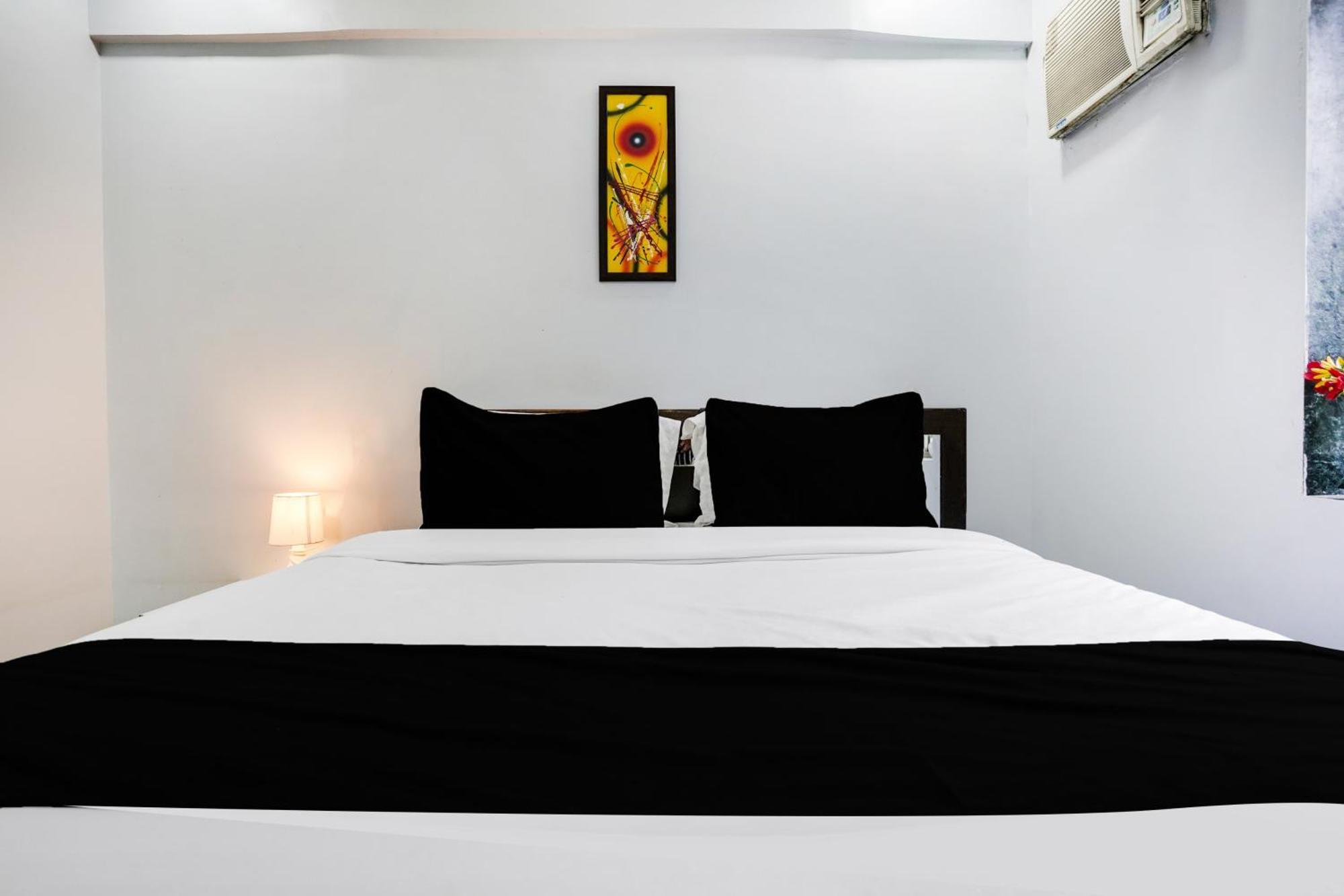 Collection O Andheri Near Airport Formerly We 4*