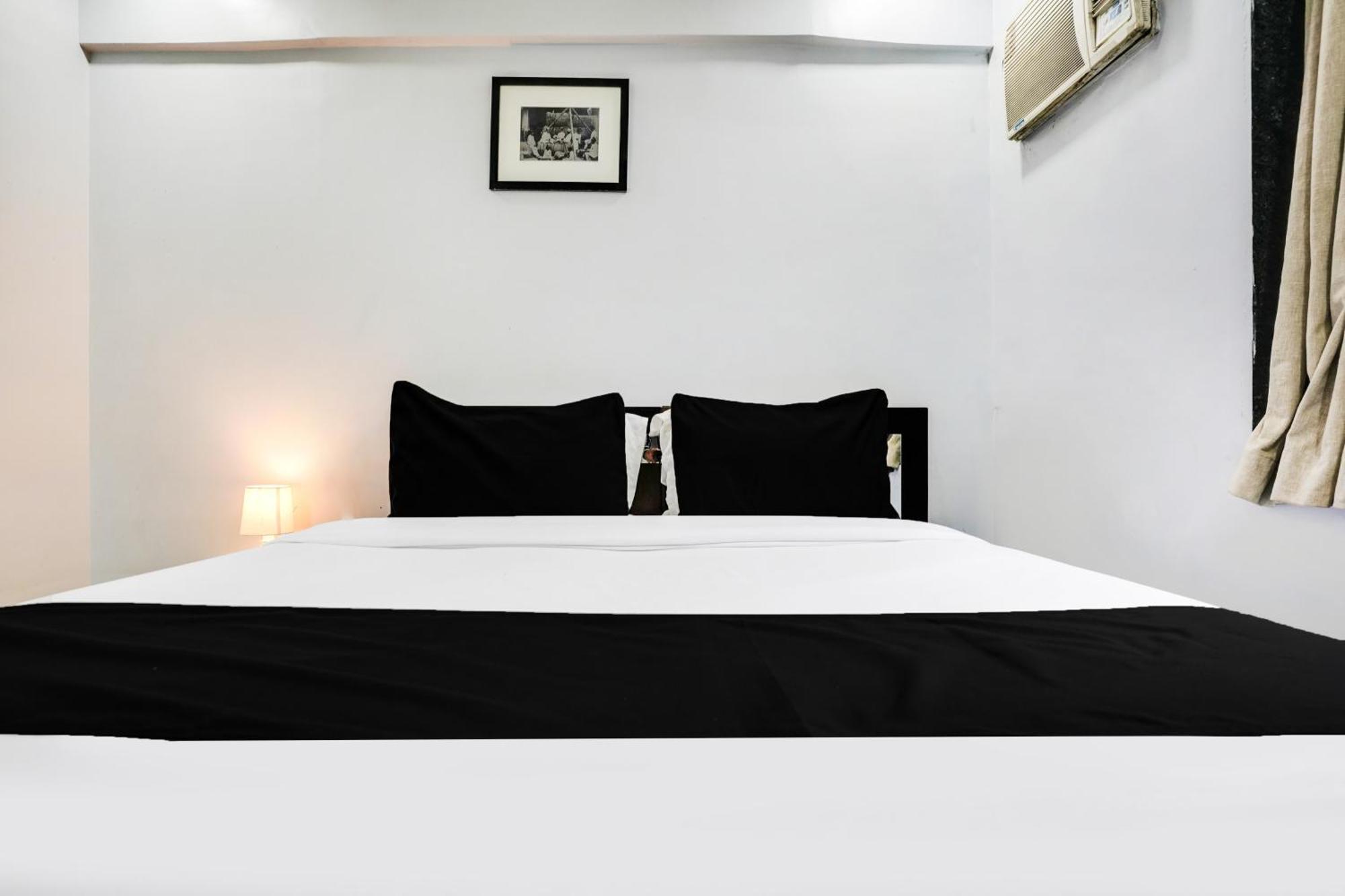 Collection O Andheri Near Airport Formerly We 4*